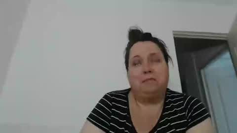 Carlaruth online show from May 1, 2026, 3:55 am