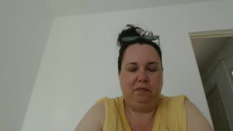 Carlaruth online show from July 4, 2026, 4:07 am