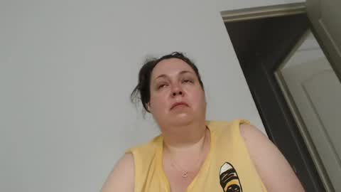 Carlaruth online show from July 6, 2026, 3:25 am