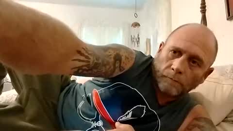 carldhammers online show from October 2, 2025, 2:57 pm