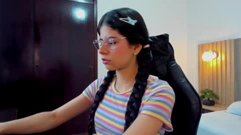 C A R L I N A online show from September 15, 2025, 12:16 pm