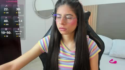 Snapshot of carlina_15 chatting on April 24, 2026, 12:40 pm C A R L I N A online show from April 24, 2026, 12:40 pm