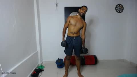 carlo yates  thx for help me to reach 100 thumps up online show from February 28, 2025, 1:15 am