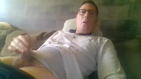 carlonebraska112233 online show from November 15, 2025, 7:27 am