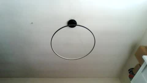 Carlos online show from April 19, 2026, 8:57 am