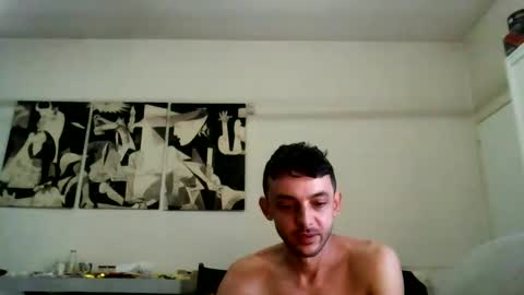 Snapshot of carlos037tm chatting on May 30, 2026, 8:33 am Carlos online show from May 30, 2026, 8:33 am