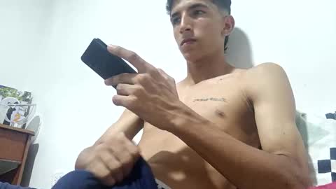 carlos682090 online show from October 19, 2025, 4:24 am