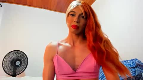 LisaGreyson online show from April 25, 2026, 7:11 pm