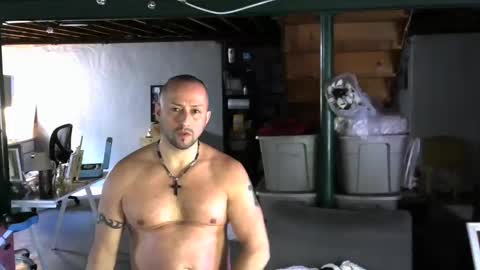 Snapshot of carltun1974 chatting on February 10, 2025, 5:19 pm Carl online show from February 10, 2025, 5:19 pm