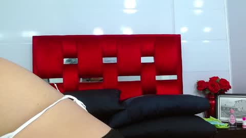 carly_milk online show from January 29, 2025, 12:35 pm