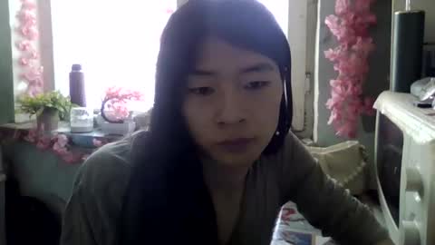 CarlyJoy online show from November 25, 2025, 7:19 am