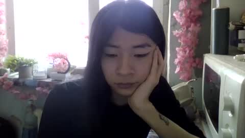 CarlyJoy online show from December 19, 2025, 7:59 am