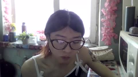 CarlyJoy online show from April 2, 2026, 10:02 am