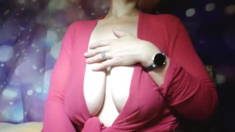 Carly Smiles online show from October 8, 2025, 10:13 am