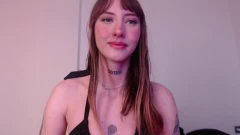 Snapshot of carmennrusso chatting on May 31, 2026, 5:31 pm carmennrusso online show from May 31, 2026, 5:31 pm
