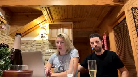 carnavaldevenice online show from December 31, 2024, 4:25 pm