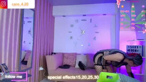 Caro Fisher online show from September 18, 2025, 12:40 pm