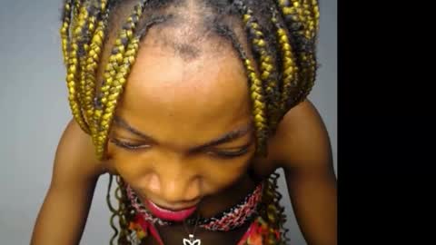 Snapshot of carobaby8 chatting on November 19, 2025, 5:40 am caroline online show from November 19, 2025, 5:40 am