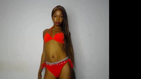 Snapshot of carobaby8 chatting on November 20, 2025, 4:56 am caroline online show from November 20, 2025, 4:56 am