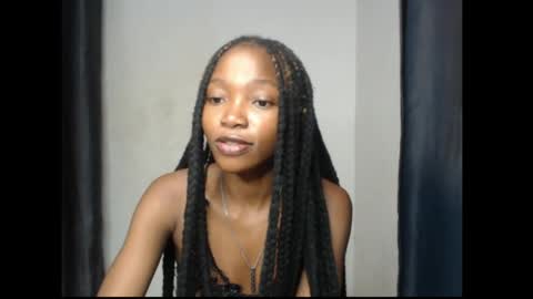 caroline online show from April 6, 2026, 4:46 am