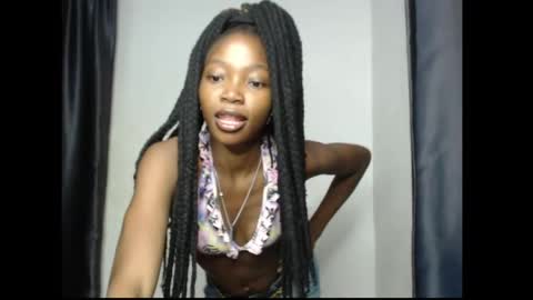 caroline online show from April 19, 2026, 4:12 am