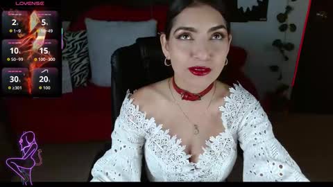 Caroline online show from October 9, 2025, 1:42 pm
