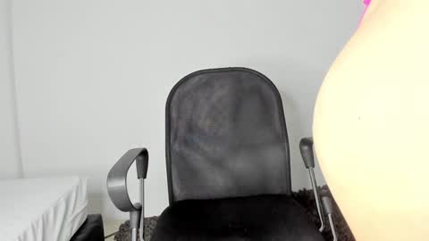 Snapshot of carolay759687 chatting on January 3, 2025, 10:31 am carolay759687 online show from January 3, 2025, 10:31 am