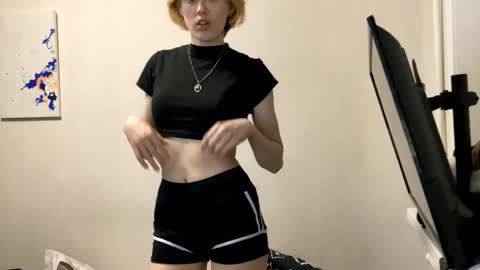 Snapshot of carolcaci chatting on November 25, 2025, 4:18 pm Call me Carol online show from November 25, 2025, 4:18 pm