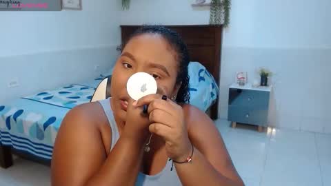 Carol de la torre online show from November 5, 2025, 7:47 pm