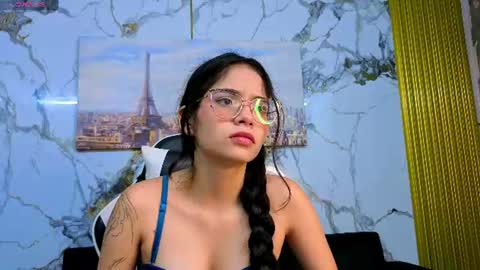 Snapshot of carolina23_pm chatting on June 29, 2026, 11:38 pm carolina23_pm online show from June 29, 2026, 11:38 pm