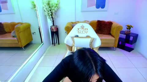 CAROLINA.  online show from April 15, 2026, 12:56 pm