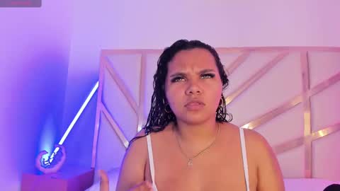 carolina_evannss online show from October 20, 2025, 11:43 am