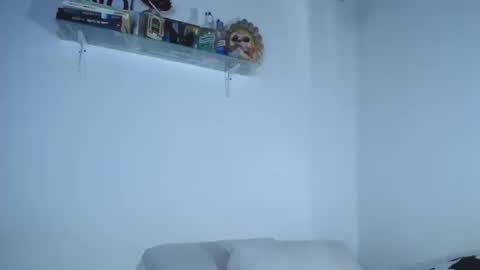 CarolinaM online show from September 23, 2025, 3:26 pm