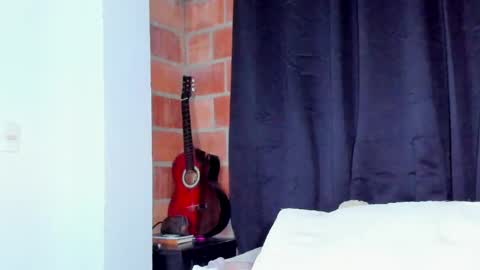 Snapshot of carolina_ml chatting on April 30, 2026, 8:57 pm CarolinaM online show from April 30, 2026, 8:57 pm