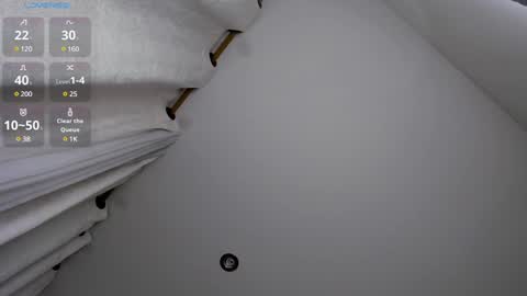 carolina_t online show from December 16, 2024, 12:26 am