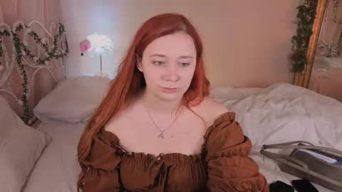 Snapshot of carolina_winter chatting on June 3, 2026, 5:10 am Mira online show from June 3, 2026, 5:10 am