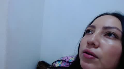 carolina_zabala_19 online show from June 4, 2026, 9:21 pm