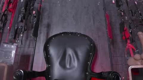 carolina online show from October 28, 2025, 9:39 pm