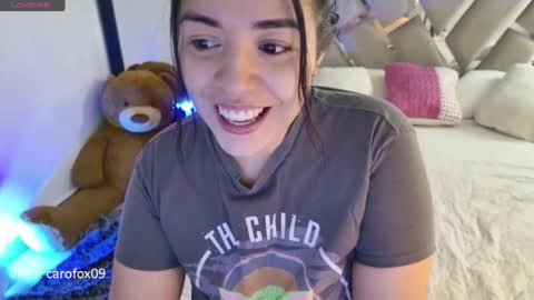 Snapshot of carolinafox_ chatting on July 7, 2026, 6:05 am caroline online show from July 7, 2026, 6:05 am