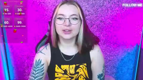 Snapshot of carolinareaperr chatting on September 28, 2025, 9:58 am Ask me better xx online show from September 28, 2025, 9:58 am