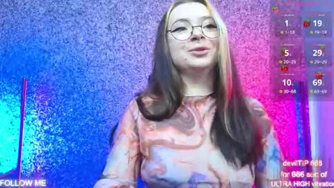 Snapshot of carolinareaperr chatting on October 17, 2025, 12:52 pm Ask me better xx online show from October 17, 2025, 12:52 pm