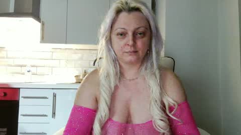 carolinasmith_xx online show from July 20, 2026, 11:18 pm
