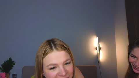Caroline online show from December 27, 2024, 2:47 am