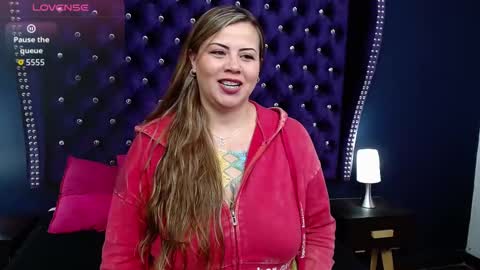  CAROLINE  online show from September 11, 2025, 12:16 pm