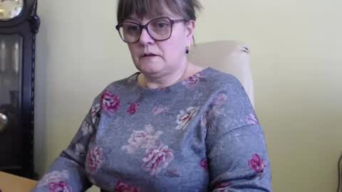 CarolineDream  online show from February 12, 2025, 12:12 pm