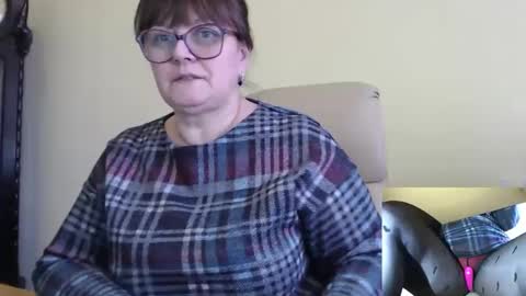 CarolineDream  online show from February 14, 2025, 12:25 pm