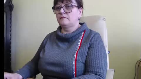 CarolineDream  online show from March 4, 2025, 10:35 am