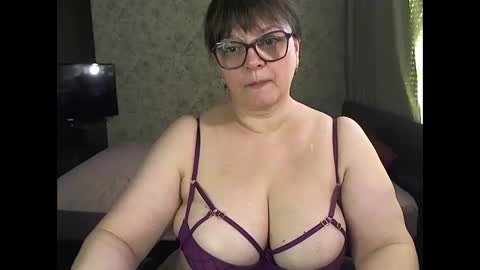 CarolineDream  online show from March 8, 2025, 5:07 am