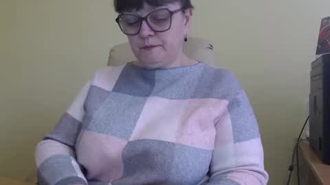 CarolineDream  online show from November 4, 2025, 8:24 am