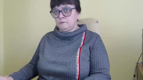 CarolineDream  online show from November 24, 2025, 7:08 am